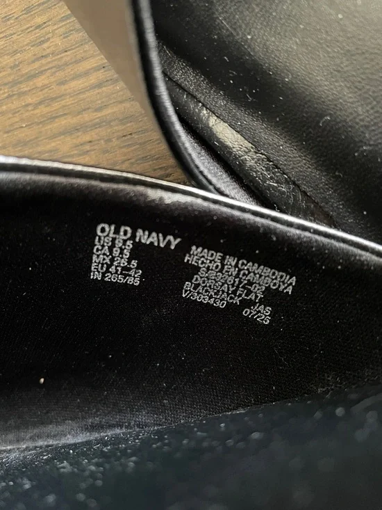 Old Navy Black Dorsay Flats - Picture 6 of 7
